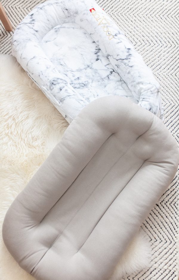 Snuggle Me Organic vs. DockATot Lounger Which Is Better? [Review]