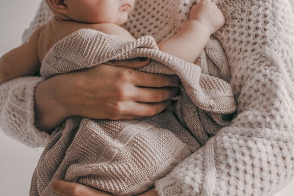 65+ *Really Pretty* Middle Names for Eleanor (+35 Names Like Eleanor)