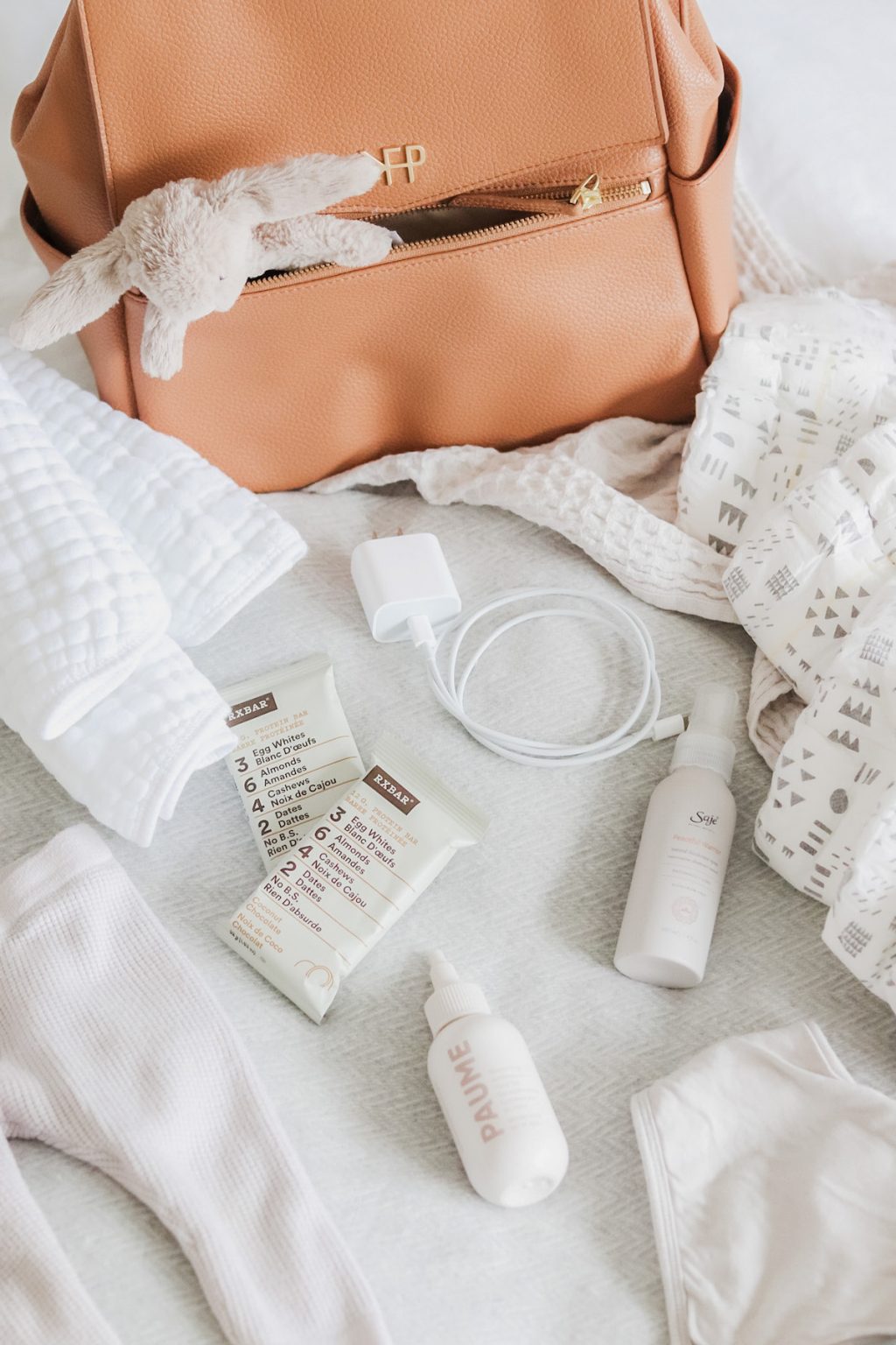 The *BEST* Diaper Bag Checklist [PDF] 2024