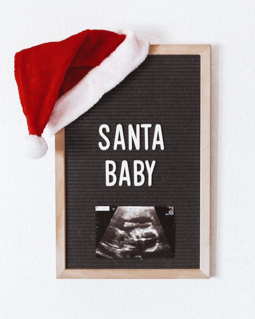11+ *Adorable* Letter Board Pregnancy Announcement Ideas (2022)