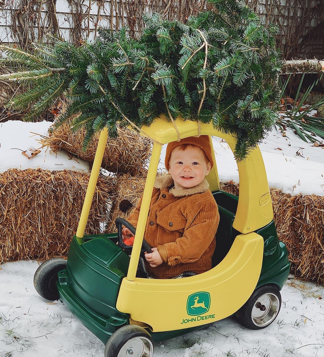 john deere cozy coupe