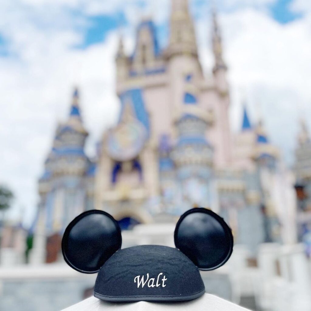 21+ *Adorable* Disney Pregnancy Announcement Ideas 2023