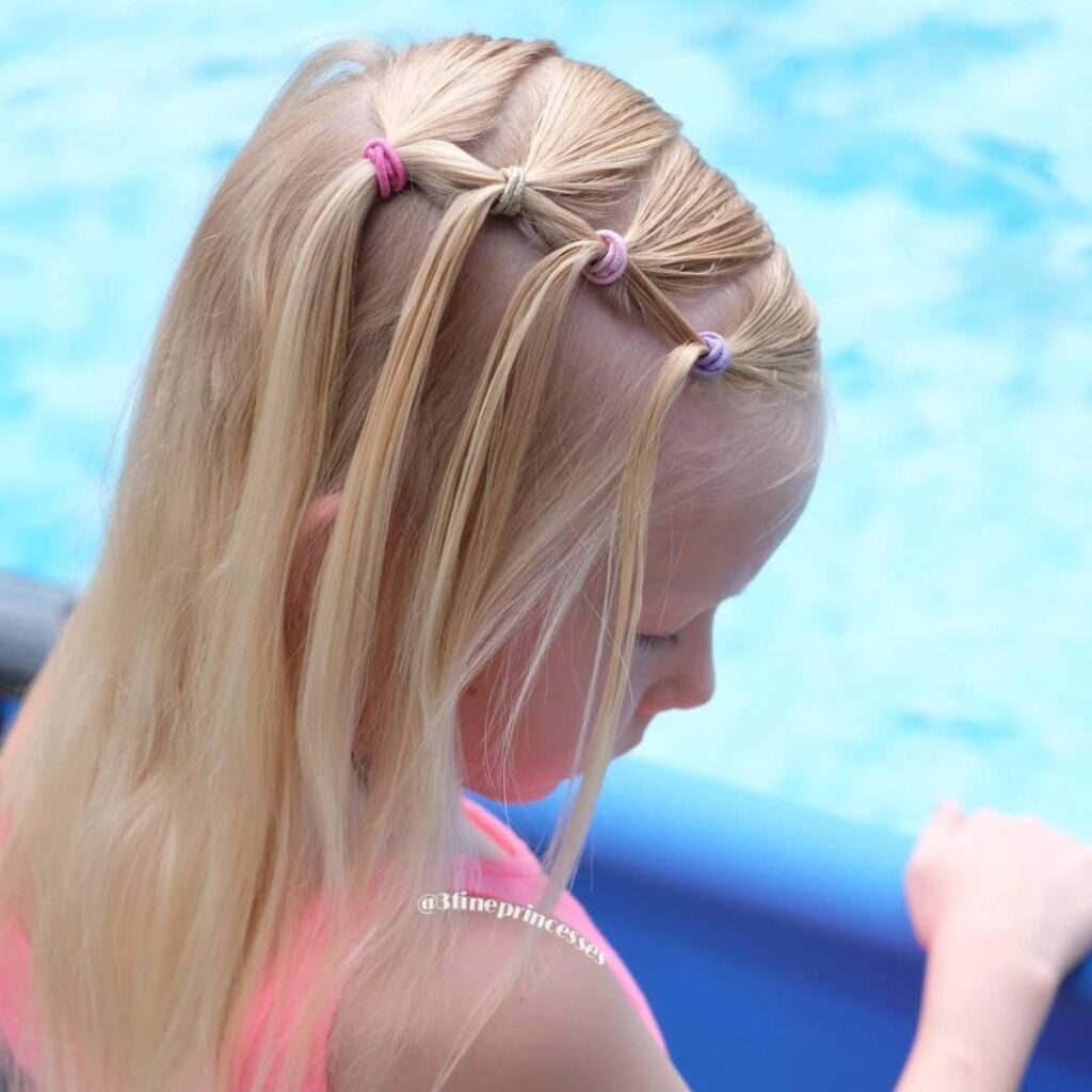 27 Adorable Back to School Hairstyles For Girls 2025 27-adorable-back-to-school-hairstyles-for-girls-2025