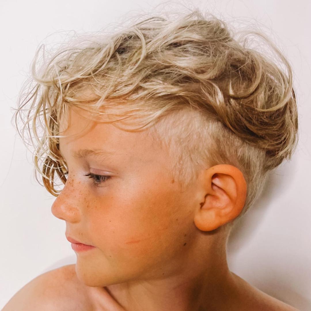 Boy's hairstyle