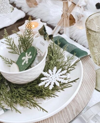 winter party tablescape