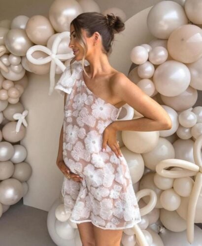neutral baby shower