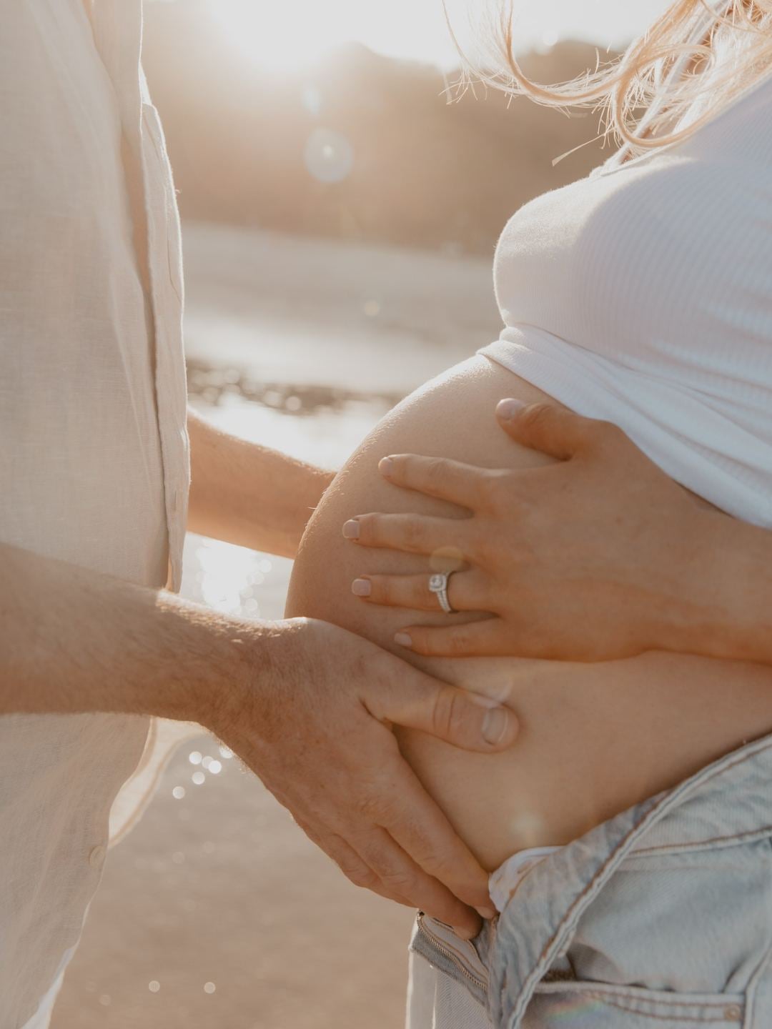 summer themed pregnancy photo
