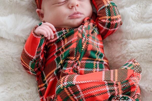 20+ Sweet Baby's First Christmas Traditions to Start This Year